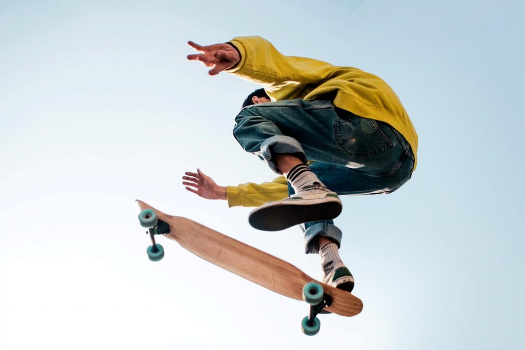 This Santa Really Can Tell How To Drink And Hack Your Hangover.